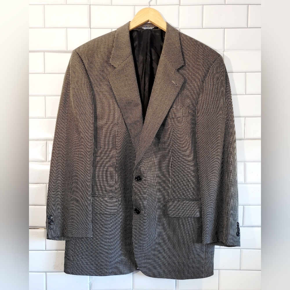 Baumler Mens Fashion Made In Austria Modern Fit Sports Coat Silk Wool Blend Fabr